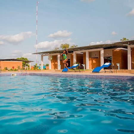 Dunia Hotel Ouagadougou Loumbila Exterior foto